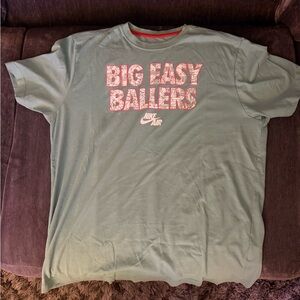 Nike Air Green T-Shirt with Graphic Print